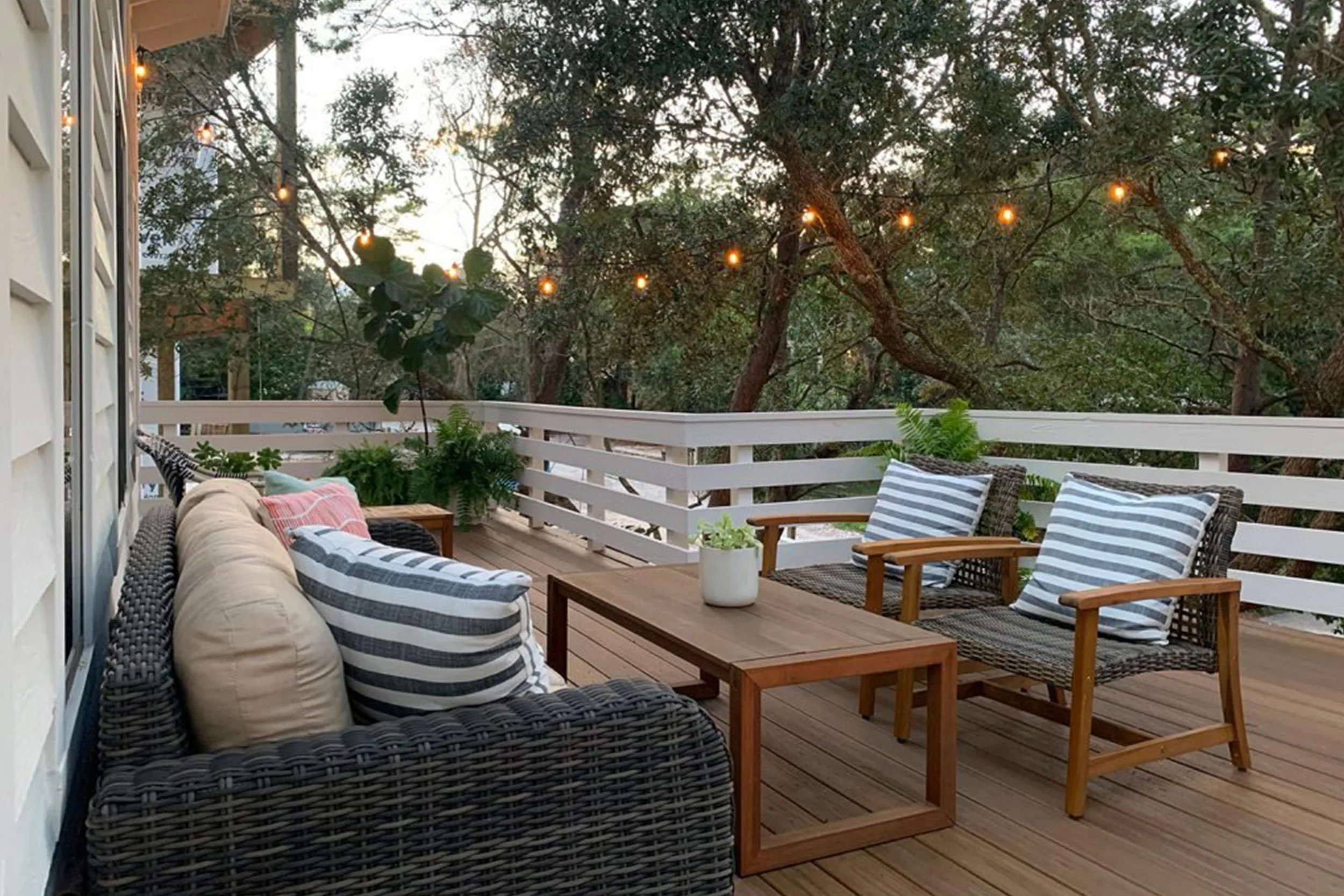 Deck Considerations: Choosing the Right Material - Elite Xteriors NC