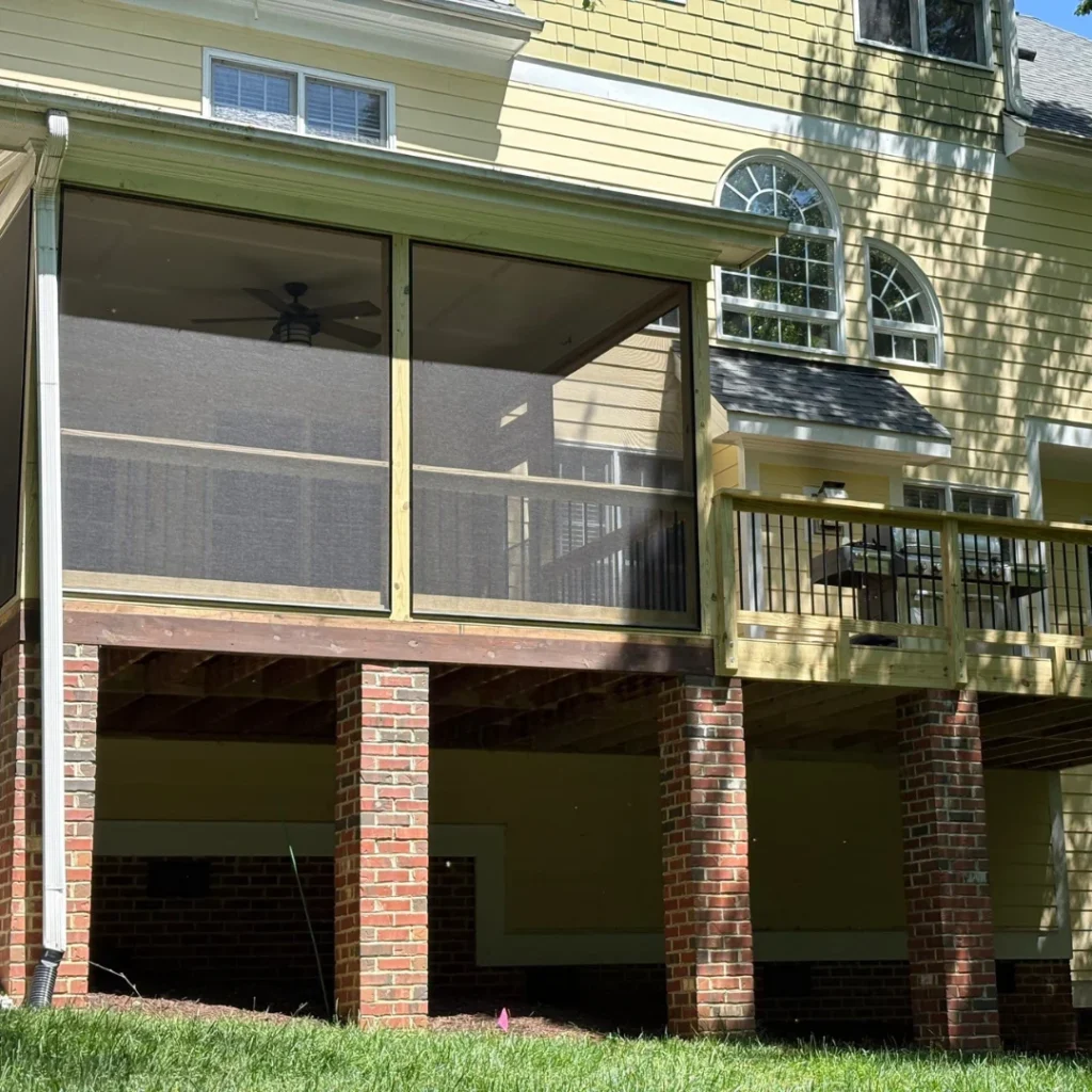 Screened in Porch