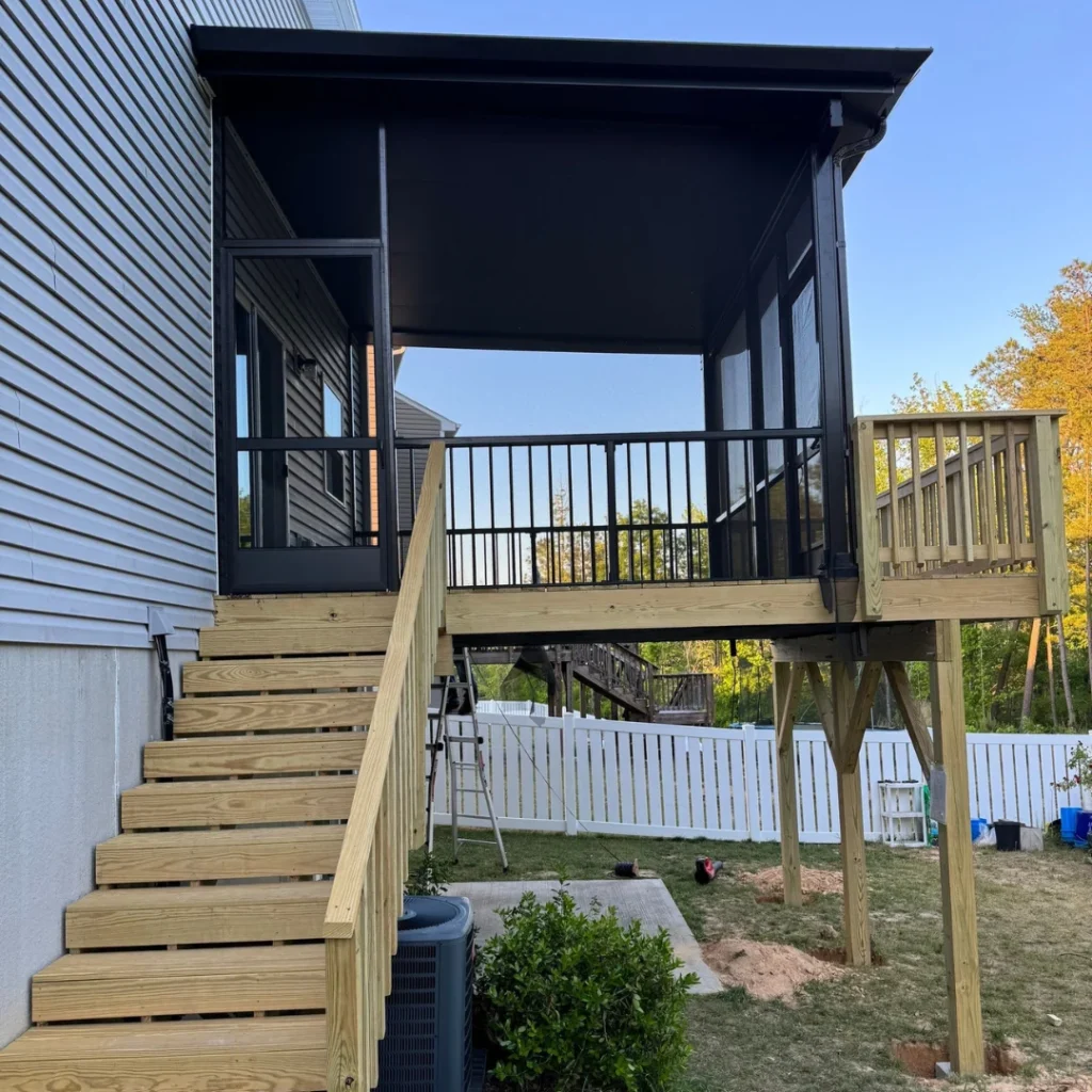 Screened in Porch